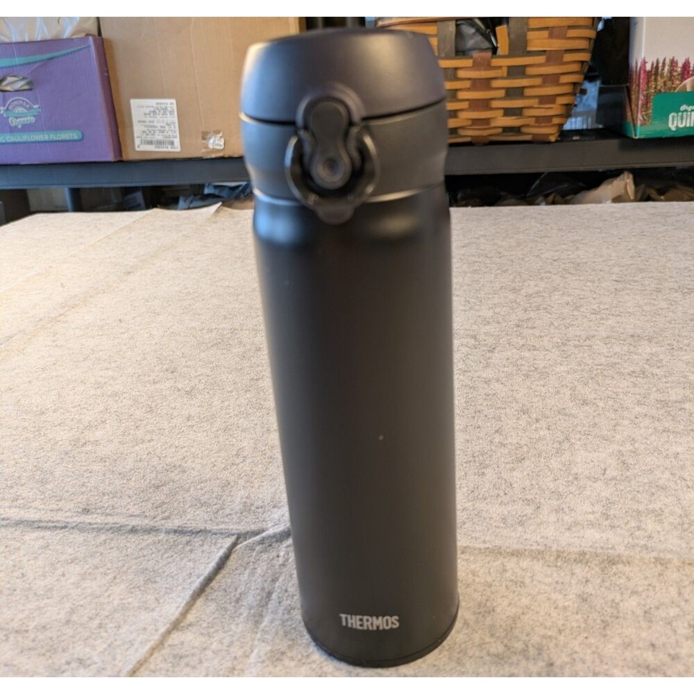 Thermos Brand Black Vacuum Insulated Travel Mug Bottle w/ One Touch Lid 0.5L
